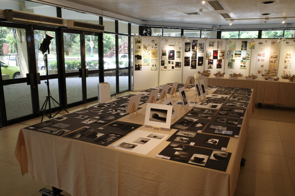 <進階攝影>-靜物攝影
侯鵬暉老師 指導