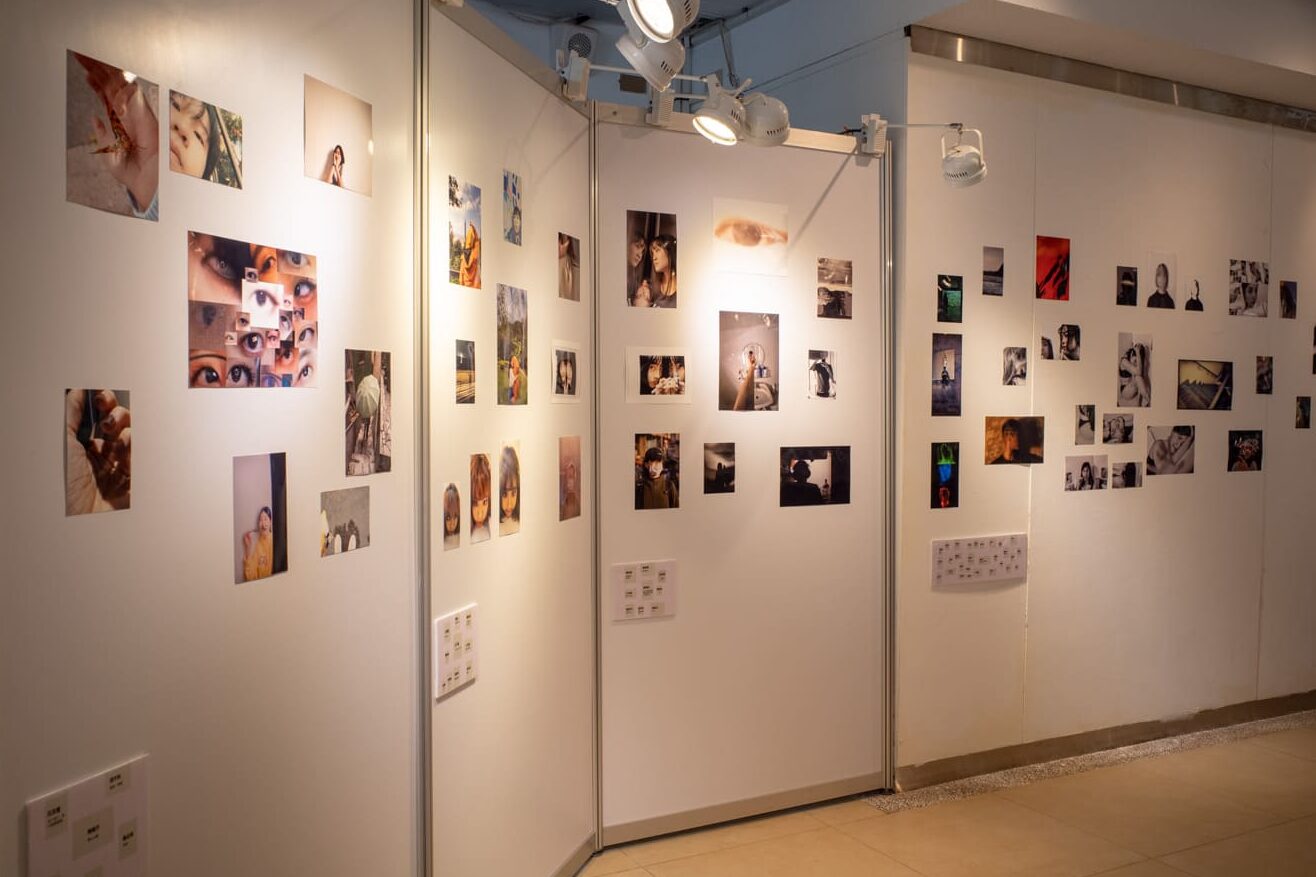 <進階攝影>-自拍照
侯鵬暉老師 指導